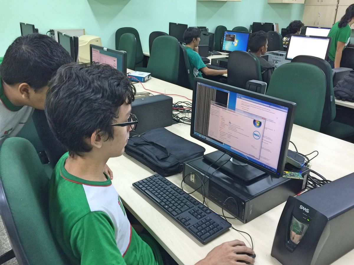 noticia.title loading