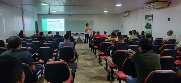 Diretor da DEaD em Humaitá e Lábrea